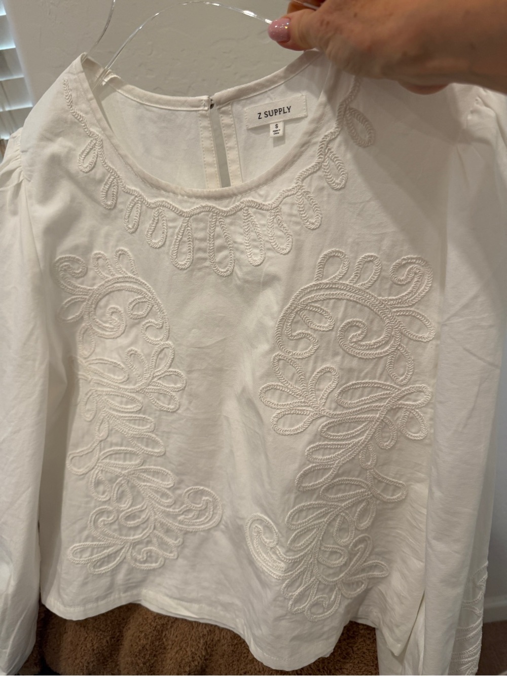 Z Supply White Embroidered Peasant Blouse